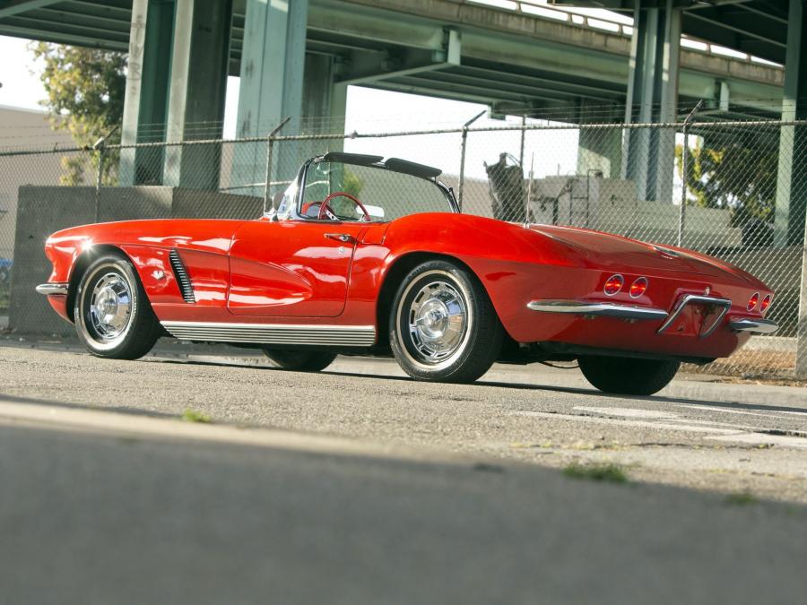  Chevrolet Corvette 1962 года  (фото 2 из 25)